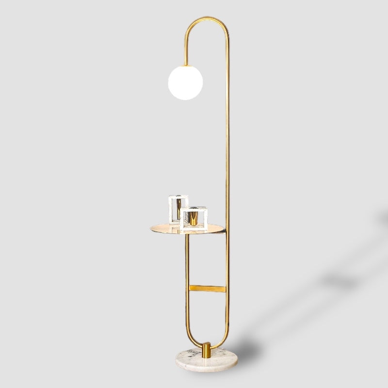 Lampadaire moderne nordique avec table ronde