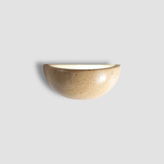 Wabi sabi Wandleuchte aus Stein