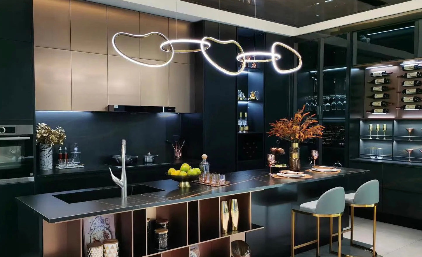 Moderne LED ovale cirkel hanglamp met gouden afwerking