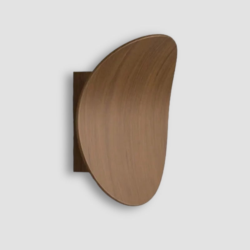Modern wooden wall lamp