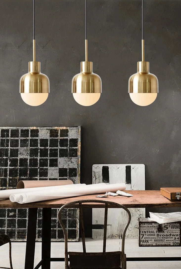 Moderne gouden eetkamerhanger