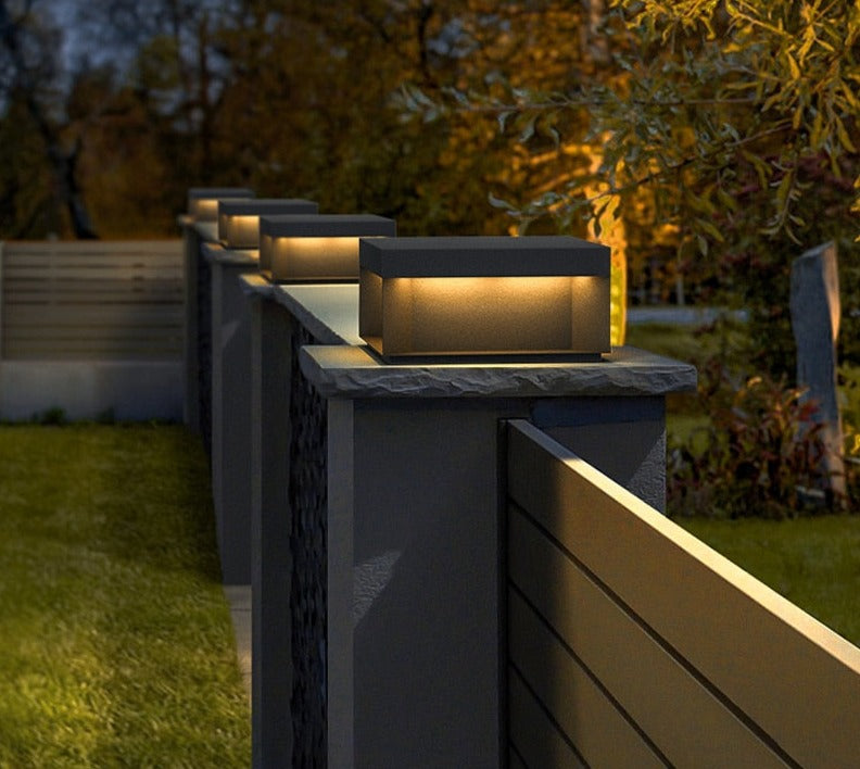 VZN Modern Solar Light