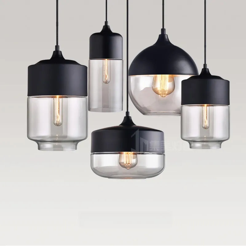 Scandinavische houten-glazen hanger