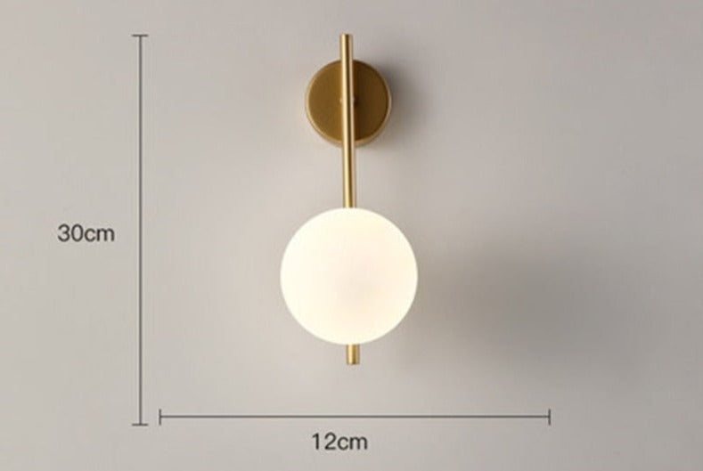 Wandlamp met Scandinavische lamp