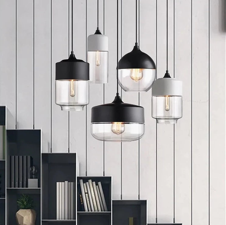 Scandinavische houten-glazen hanger