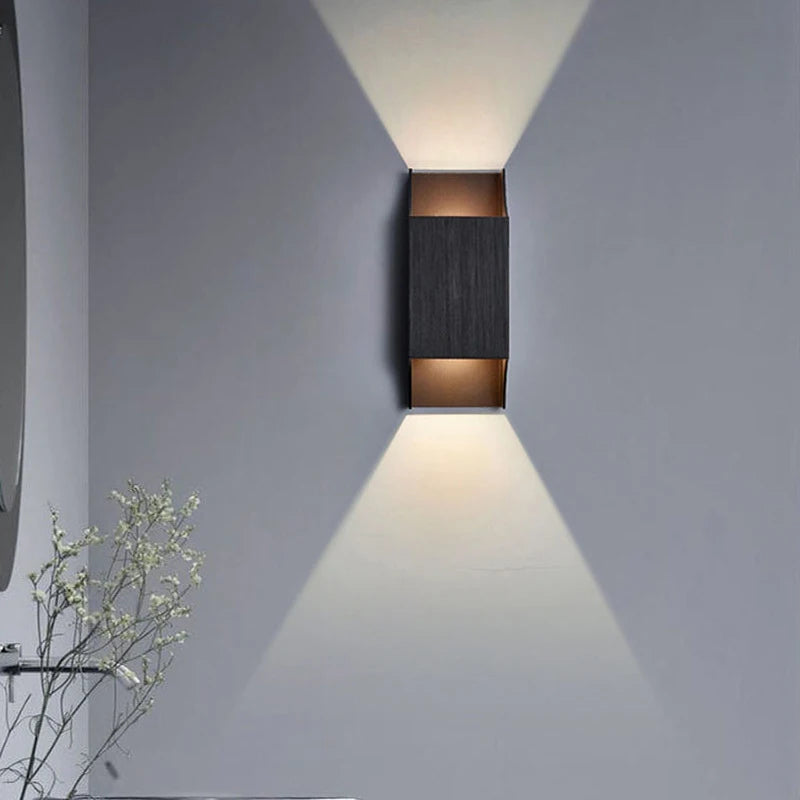 LUXELY modern art led wall lamp