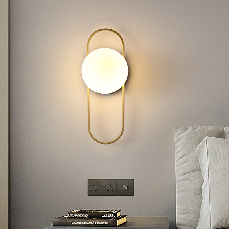 Wandlamp met Scandinavische lamp