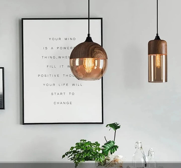 Scandinavische houten-glazen hanger