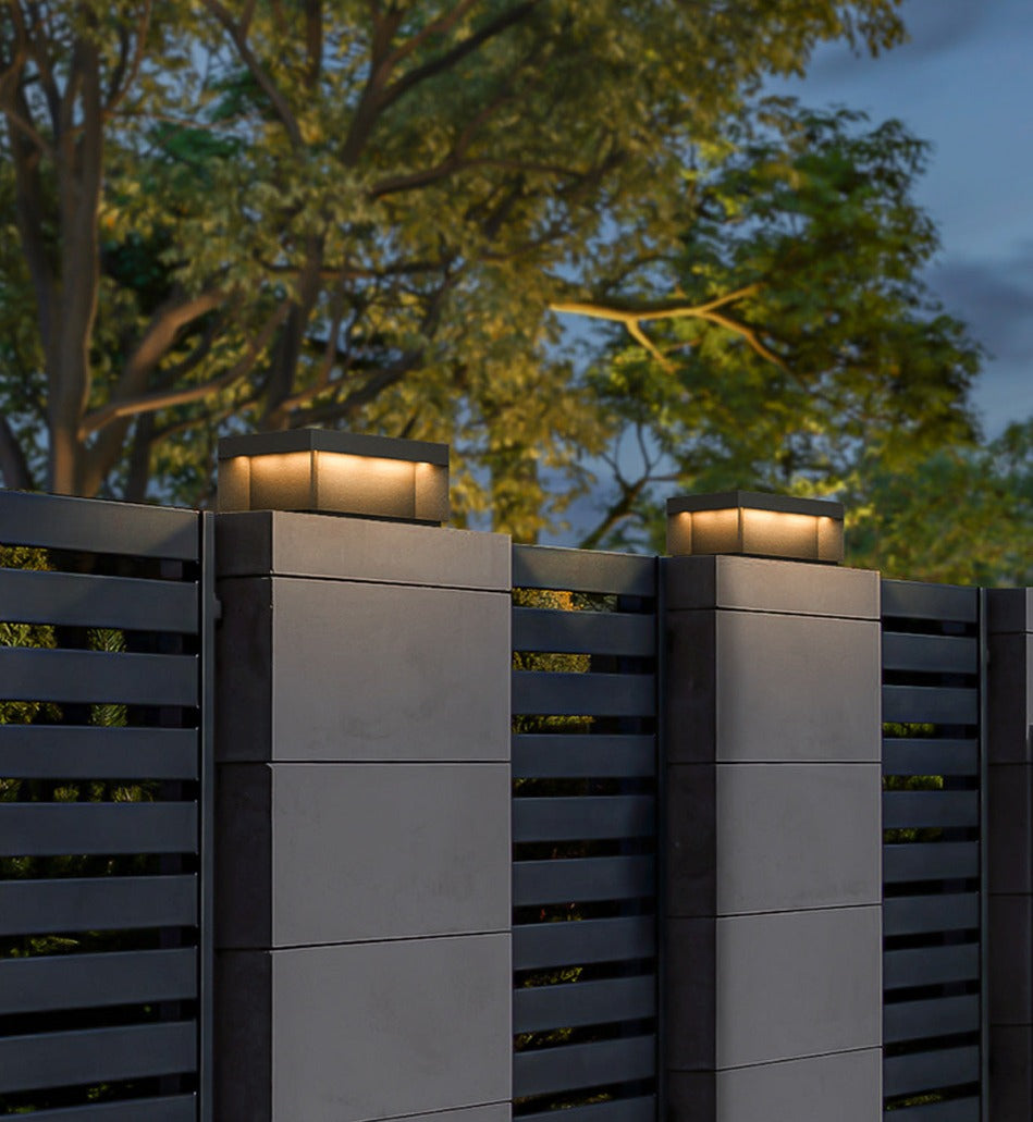 VZN Modern Solar Light