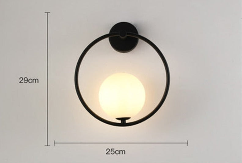 Wandlamp met Scandinavische lamp