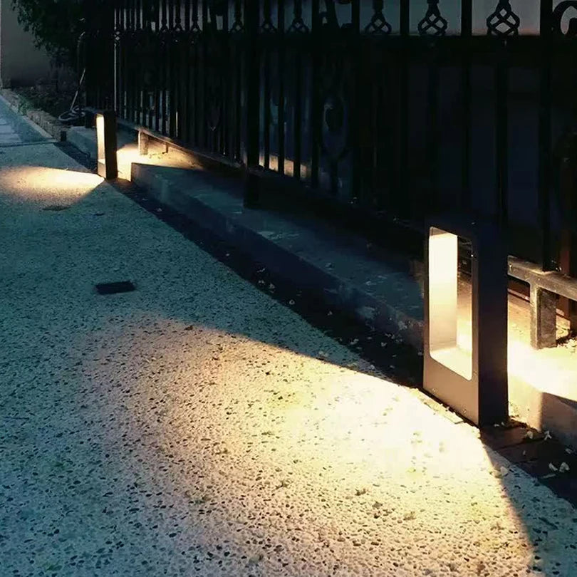 Lampe étanche pour pelouse