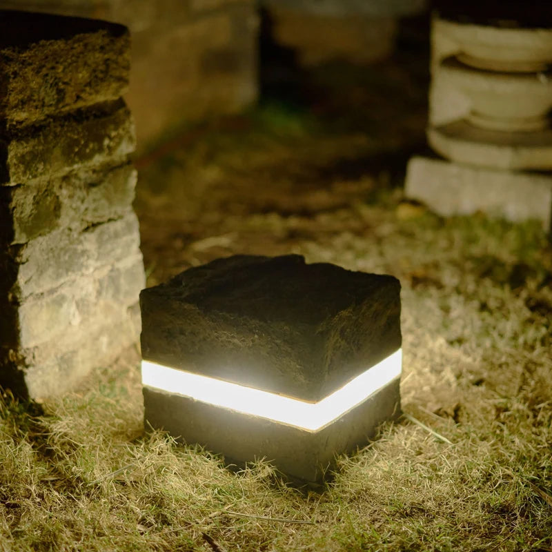 Lampe LED carrée en pierre pour jardin de villa