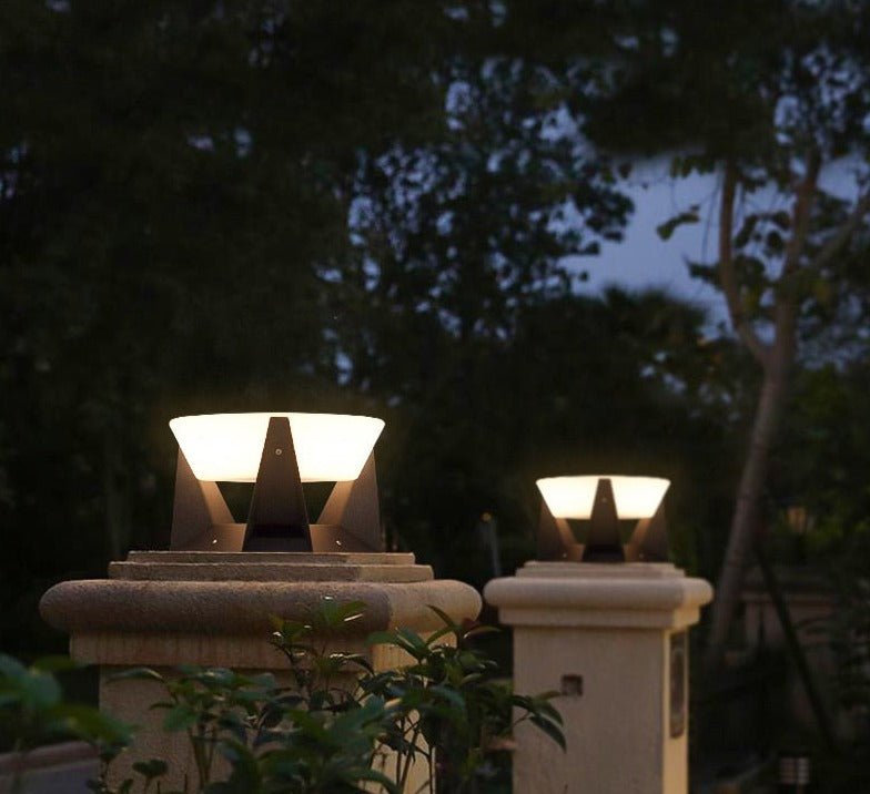 LXL Round Solar Light