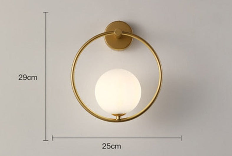 Wandlamp met Scandinavische lamp