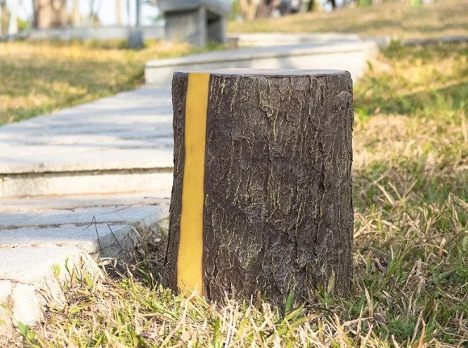 Luminaire créatif pour souche d'arbre LUXEY pour le jardin de la villa