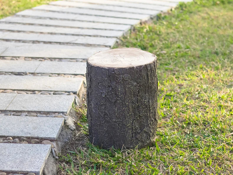 Luminaire créatif pour souche d'arbre LUXEY pour le jardin de la villa