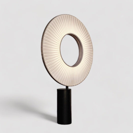 Bordslampa med solceller
