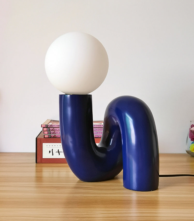 Italic skrivbordslampa