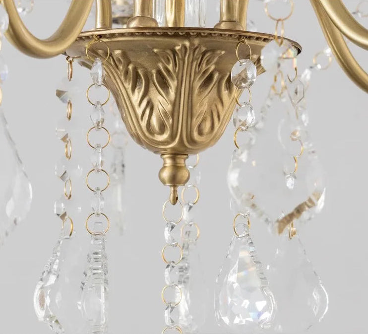 Lampadario francese in cristallo dorato con attacco E14