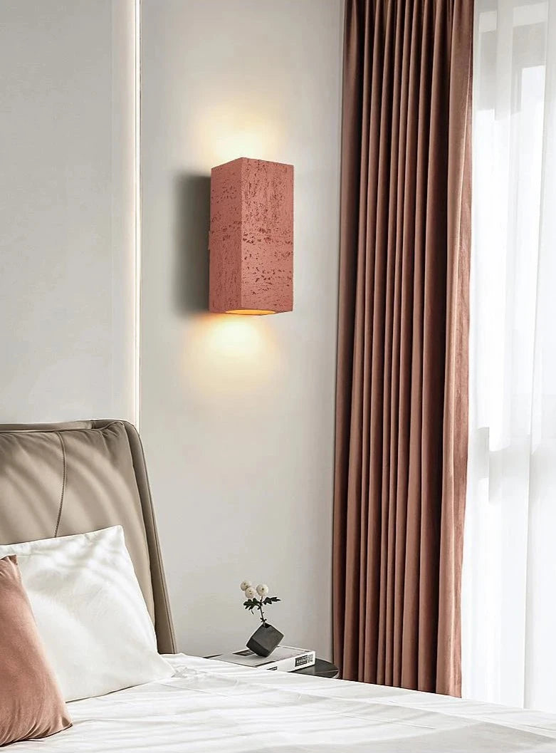 Wabi sabi cement wandlamp