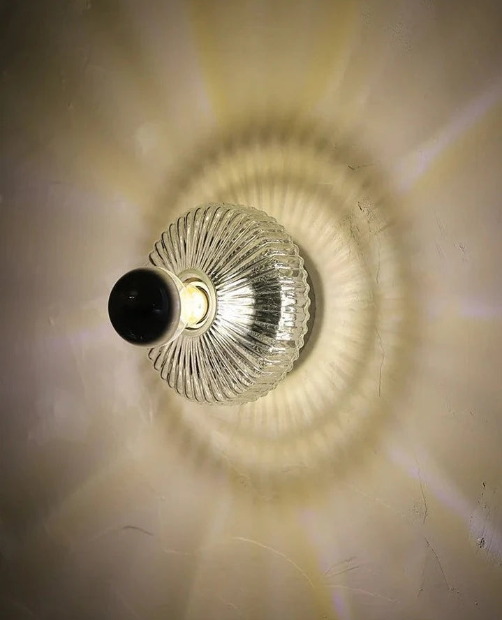 Wandlampe aus Glas im Vintage-Design