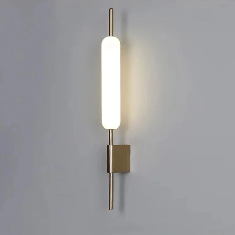 Moderno candelabro dorado