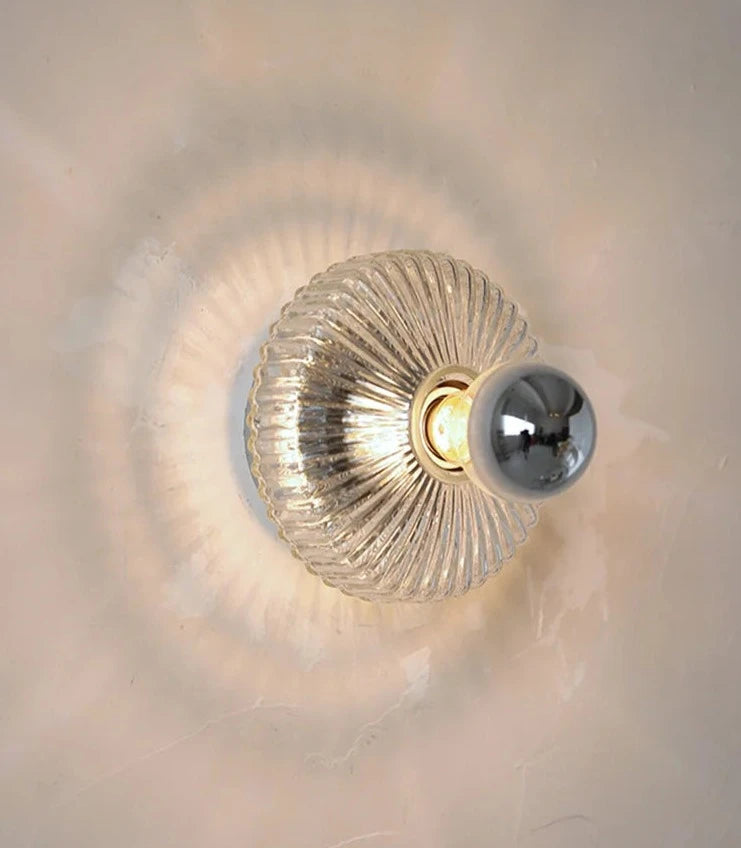 Wandlampe aus Glas im Vintage-Design
