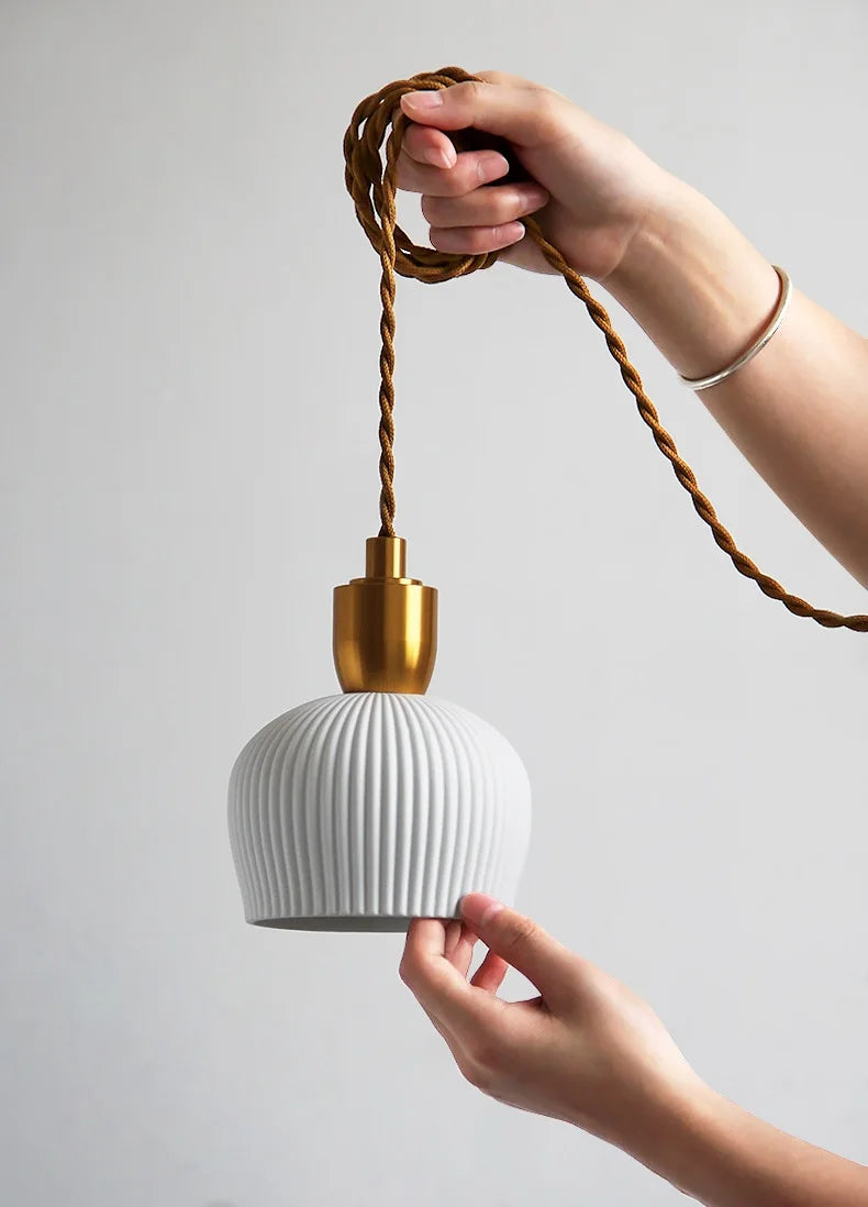 Dining ceramic pendant light