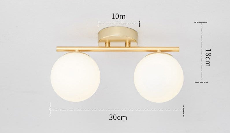 Scandinavische gouden plafondlamp met witte gloeilampen