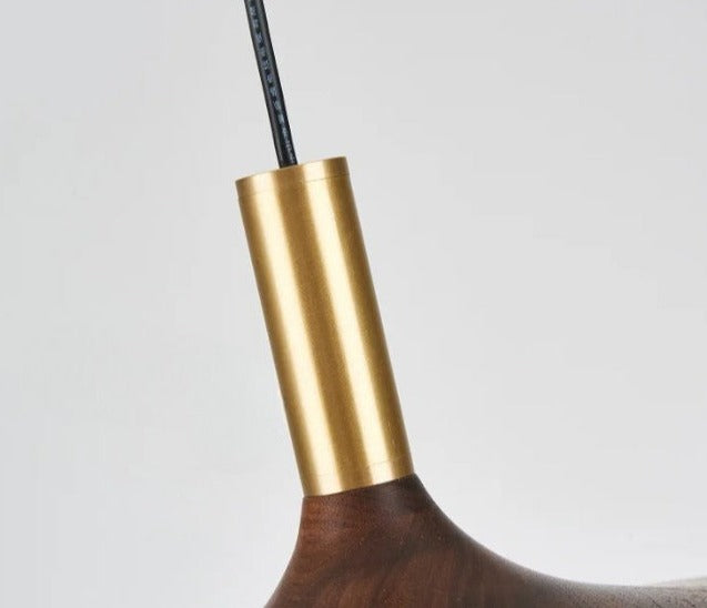 Lámpara colgante de diseño nórdico en nogal