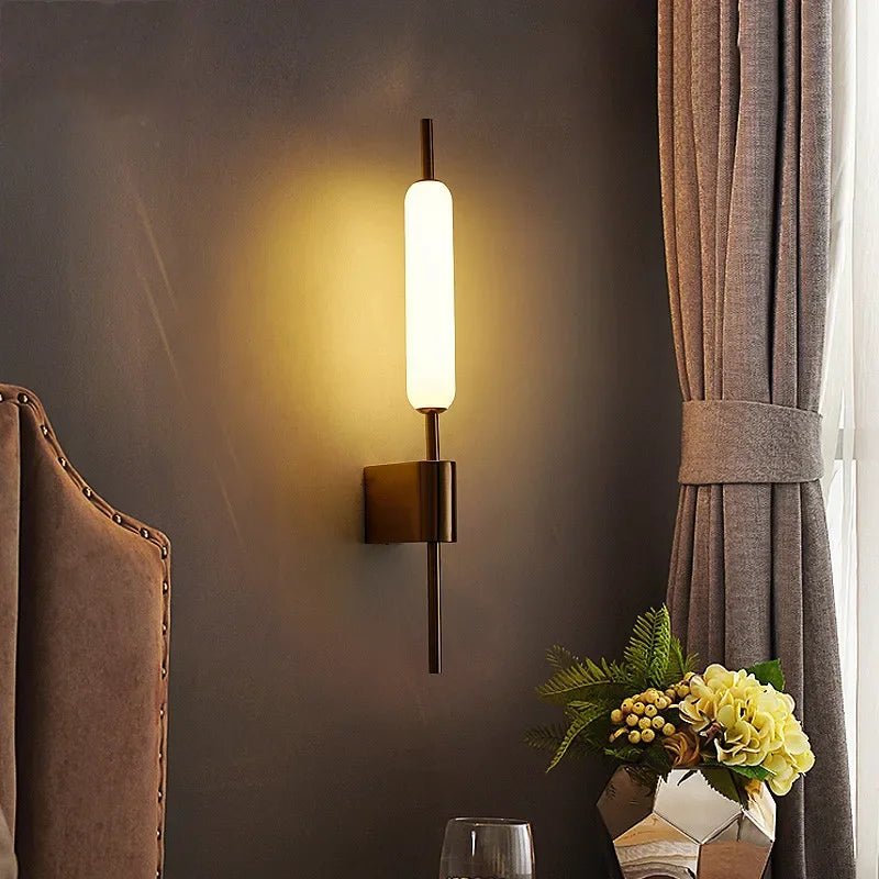 Moderno candelabro dorado