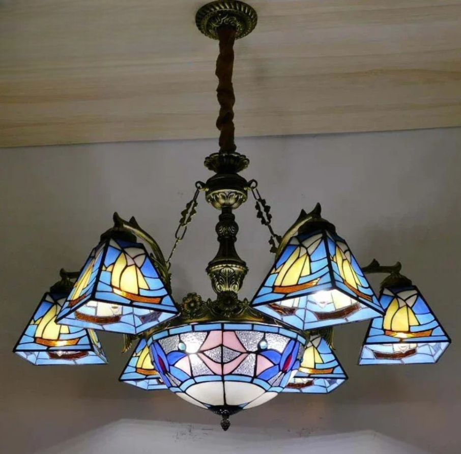 Ciondolo in vetro colorato in stile Tiffany