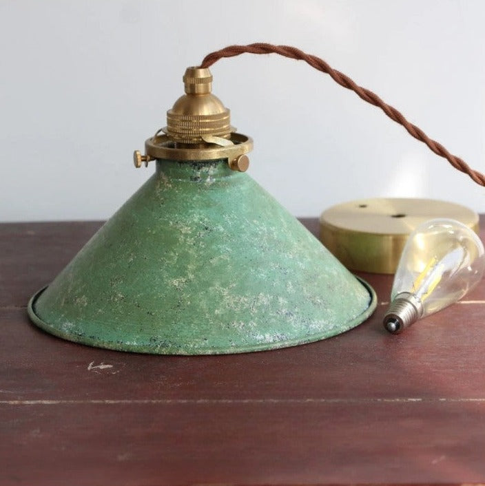 Industrial vintage pendant light