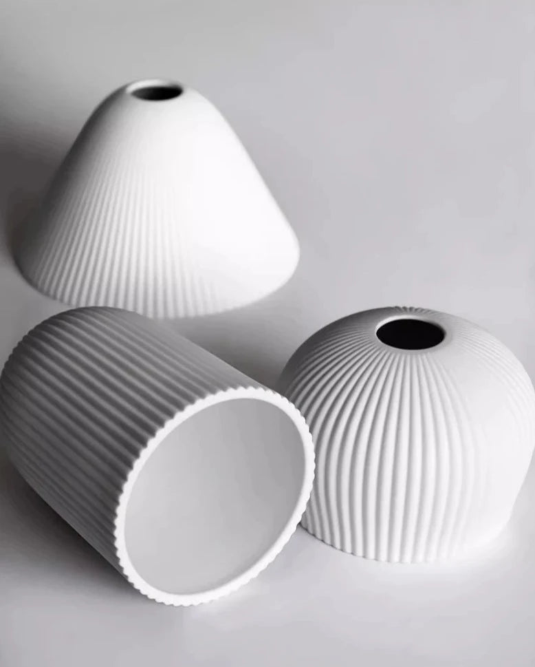 Ceramic pendant light