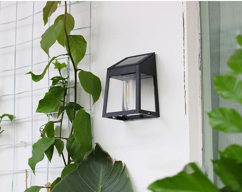 MODERNO vägglampa med solceller