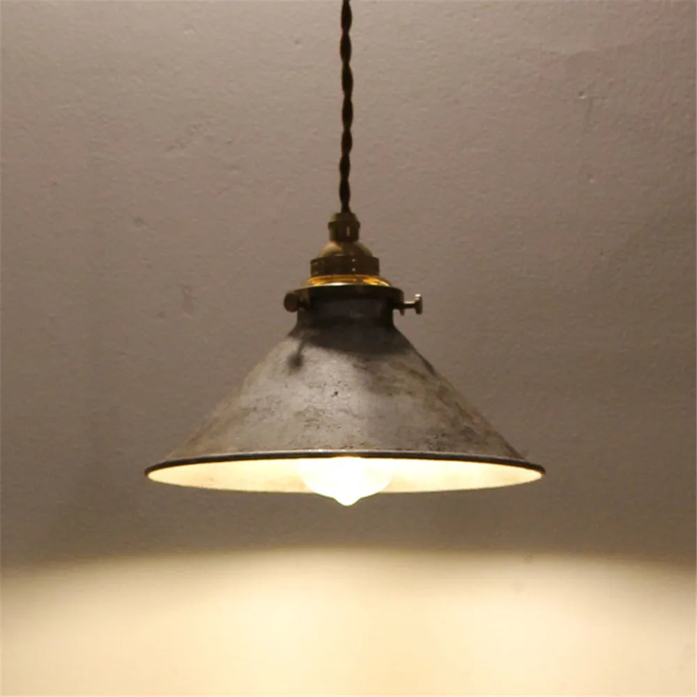 Industrial vintage pendant light