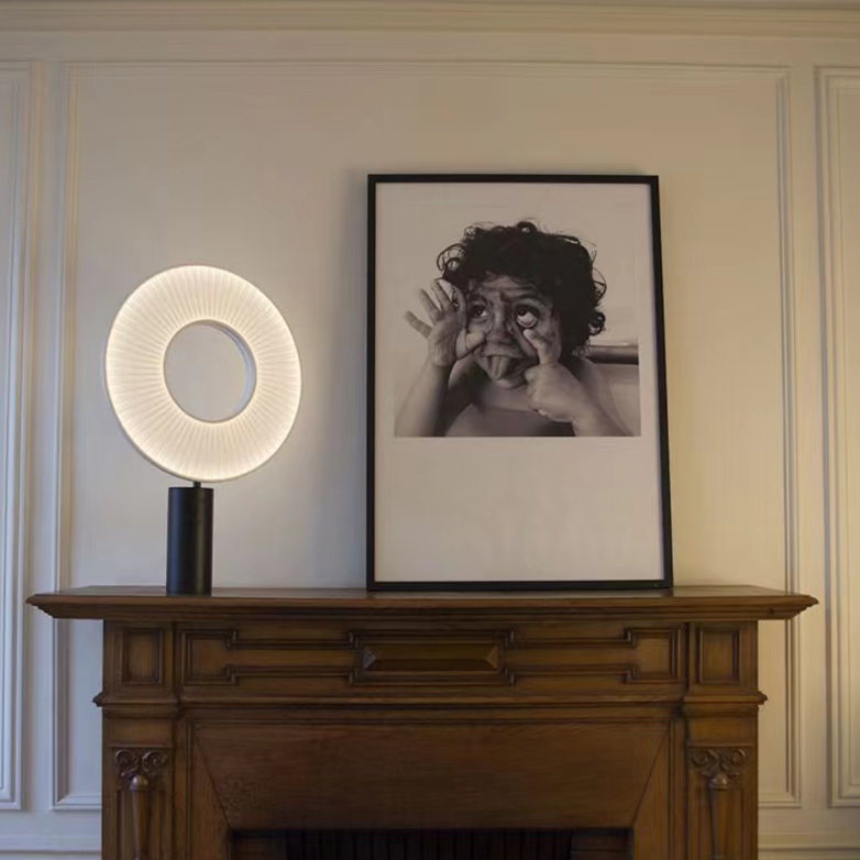 Bordslampa med solceller