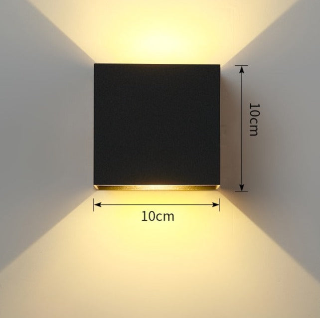 Applique minimaliste en aluminium