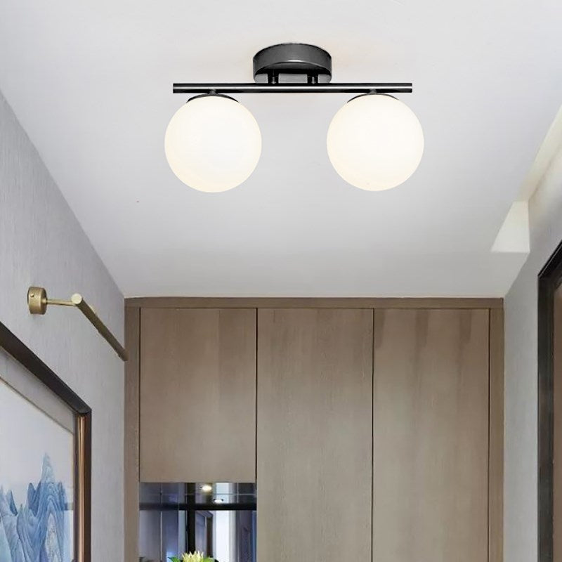 Scandinavische gouden plafondlamp met witte gloeilampen