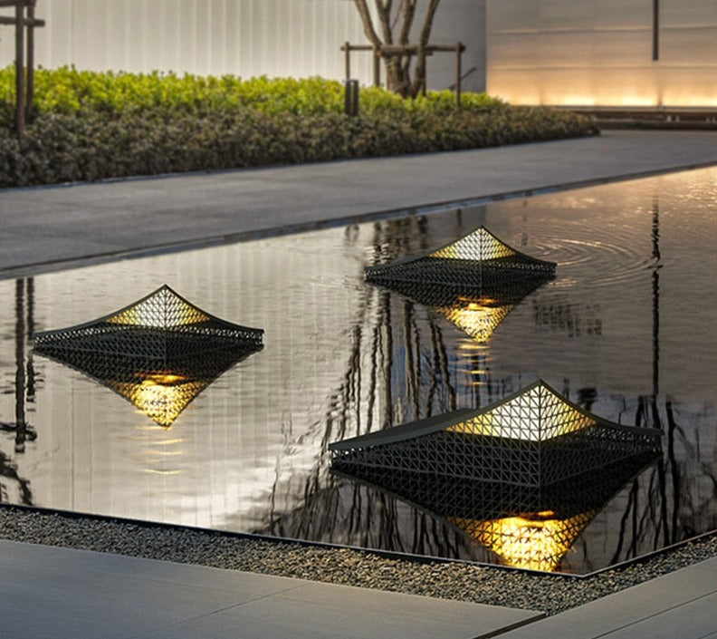 Semi-Pyramid Solar Light
