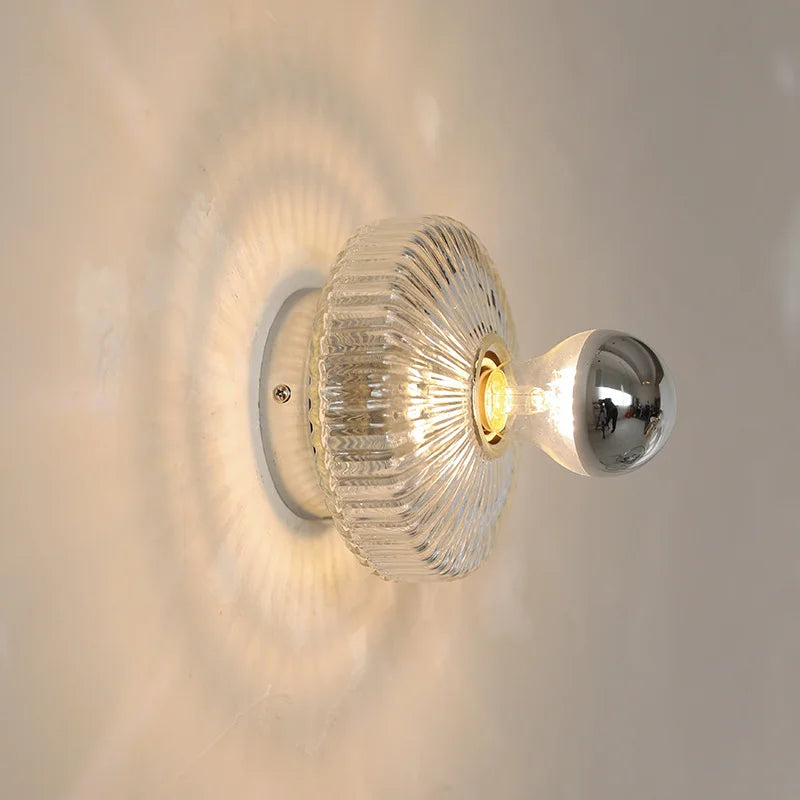 Wandlampe aus Glas im Vintage-Design