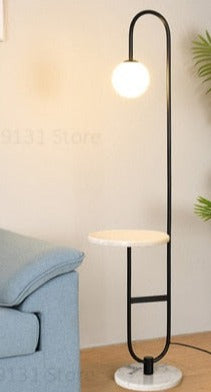 Lampadaire moderne nordique avec table ronde
