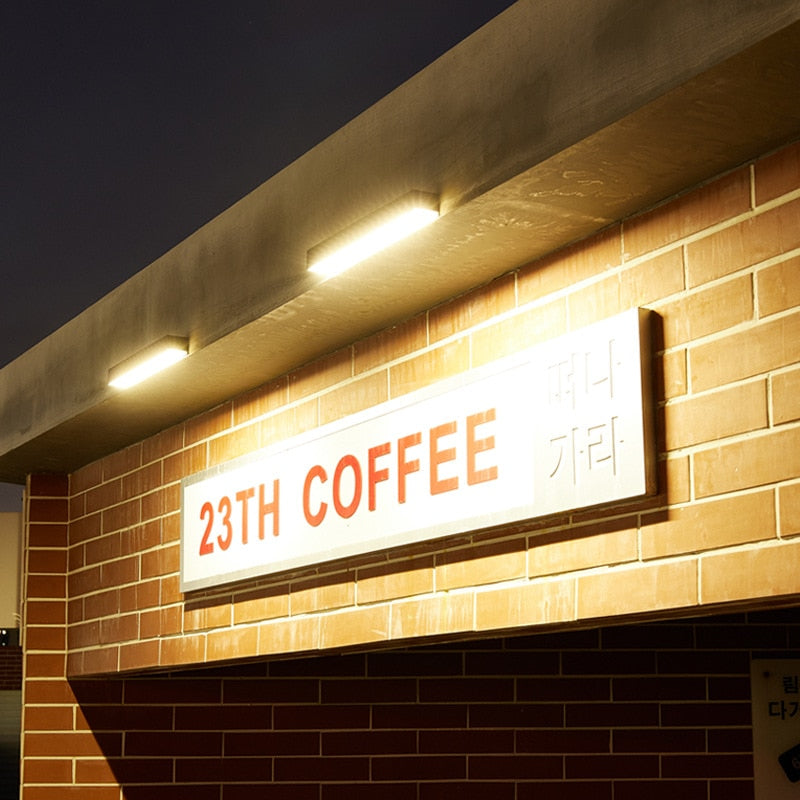 Villa Solar Wall Light