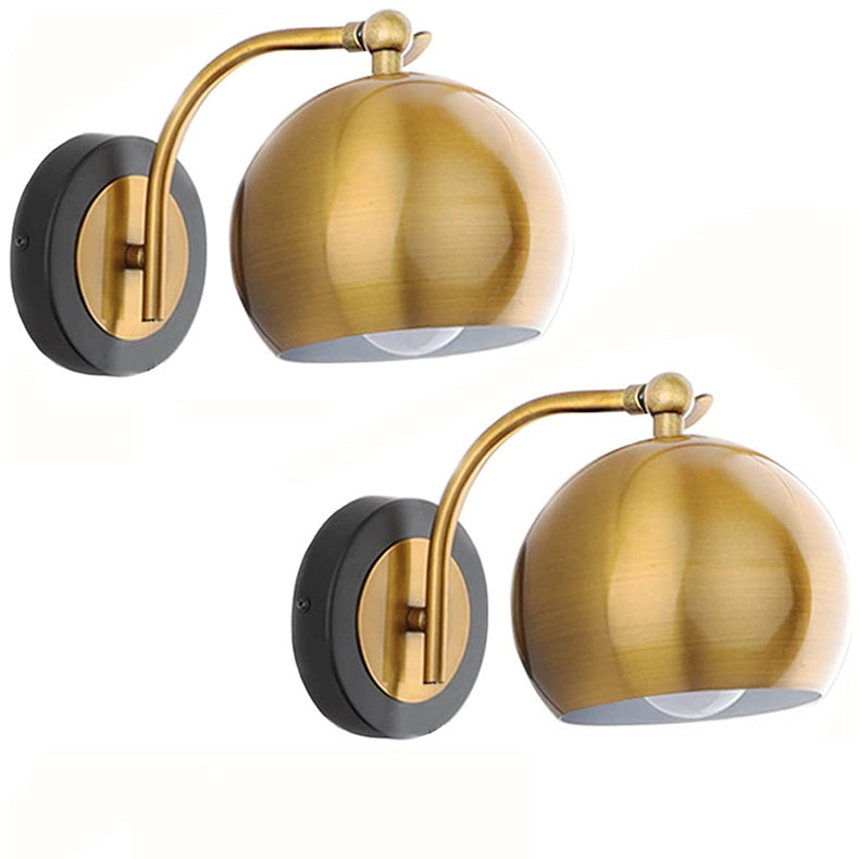 Vintage vägglampa med stickkontakt