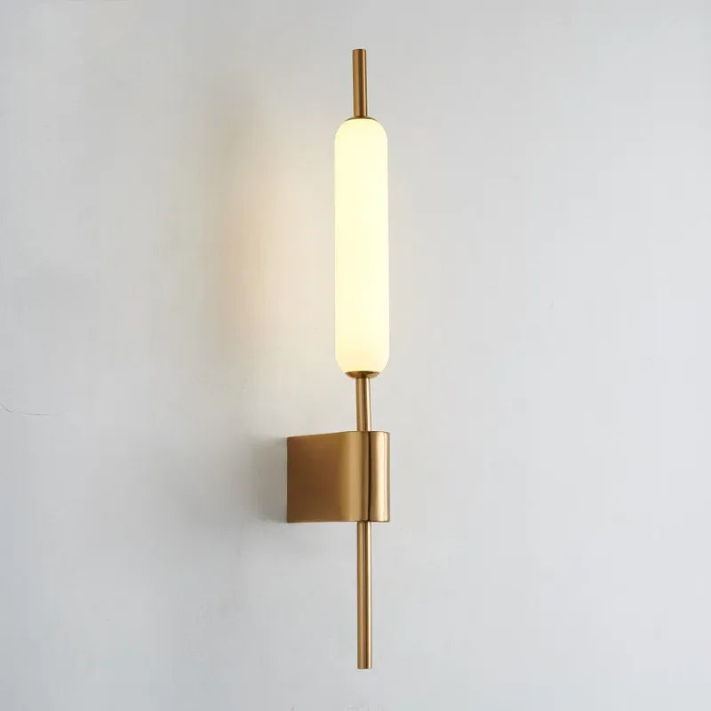 Moderno candelabro dorado