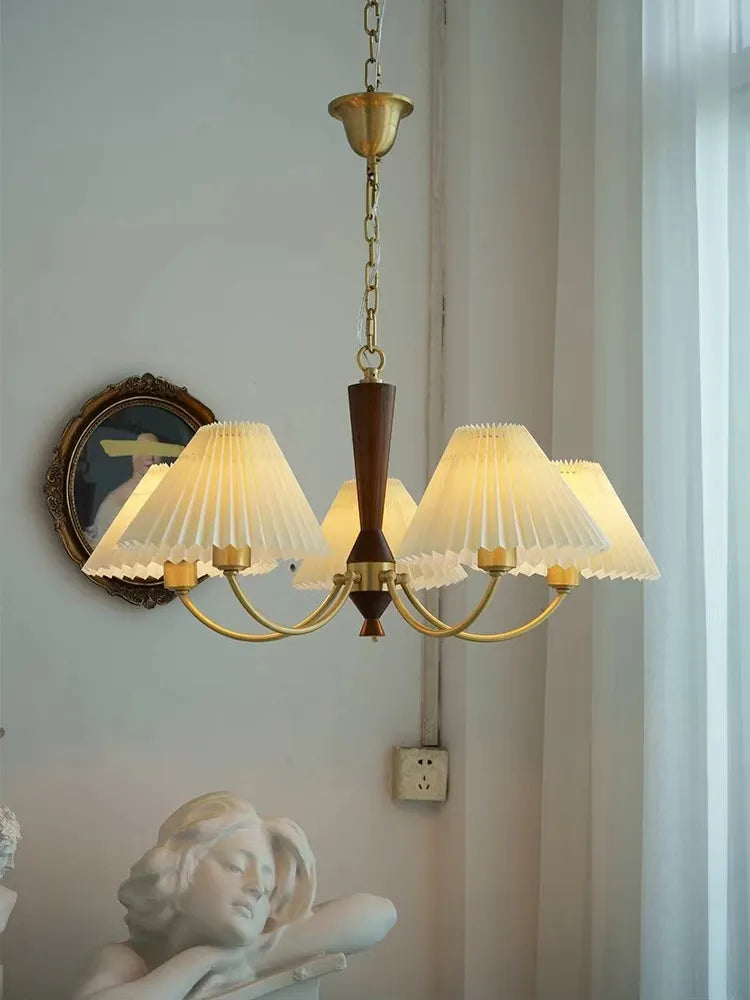 Französischer Retro-Kronleuchter