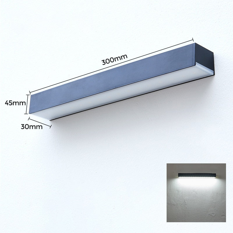 Villa Solar Wall Light