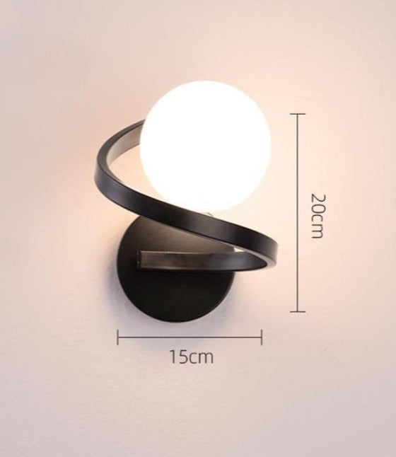Lampe murale en spirale