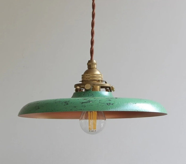 Industrial vintage pendant light