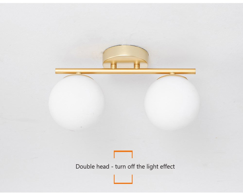 Scandinavische gouden plafondlamp met witte gloeilampen